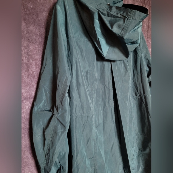 1X Plus Sized Zuda Teal Hooded Raincoat From LAURA - Picture 11 of 15